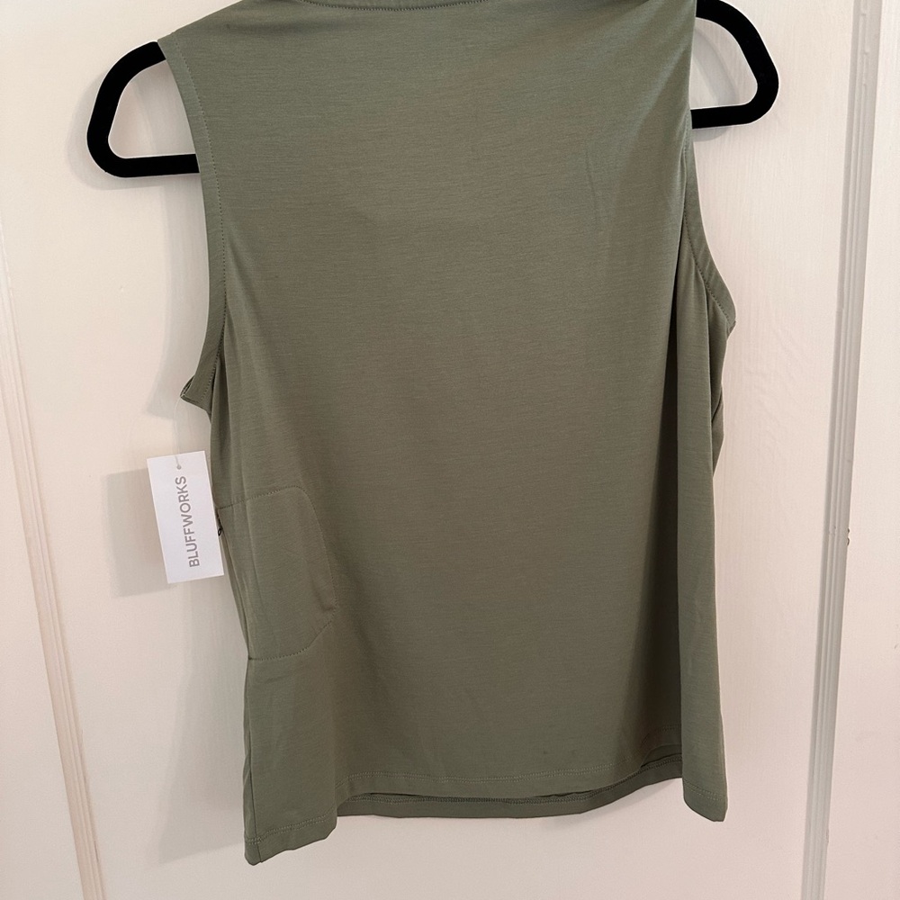 Bluffworks Green Sleeveless Cowl Neck Top Nwt — image 6 of 8